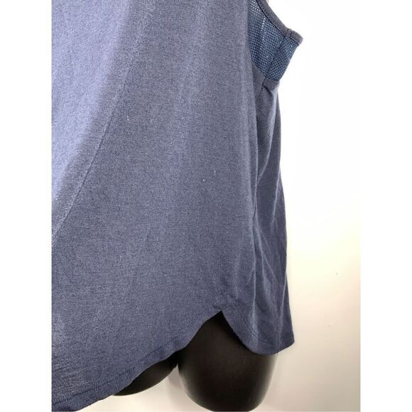 Old navy blue tank top size medium - Picture 2 of 8